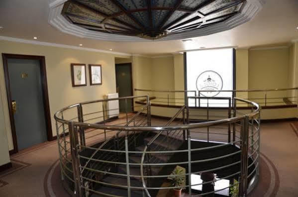 Hotel Loiola Аспейтиа Екстериор снимка